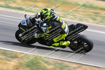 media/Apr-30-2023-CRA (Sun) [[020fcf5d43]]/Race 11-600 Expert Superbike/